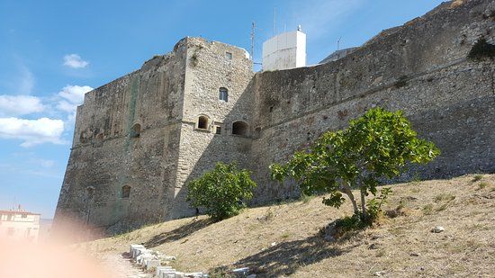 Schloss Castello Svevo Aragonese